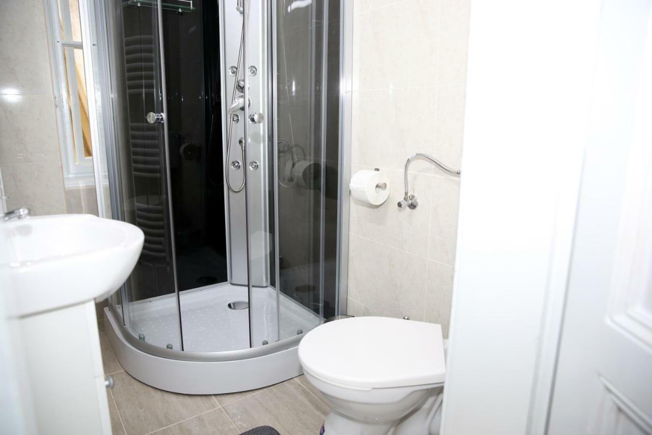 Schick Apartment Sibiu Exterior photo